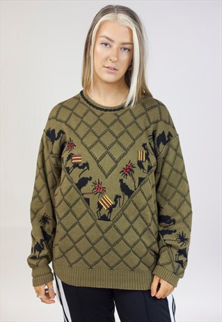 VINTAGE 90'S PATTERNED GREEN WOOLEN JUMPER