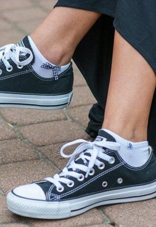 WHITE BAMBOO ANKLE SOCKS WITH STRIPES AND CHEQUERED BOW