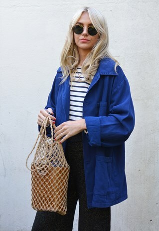 VINTAGE OVERSIZED DENIM BLUE FRENCH CHORE SHIRT / JACKET
