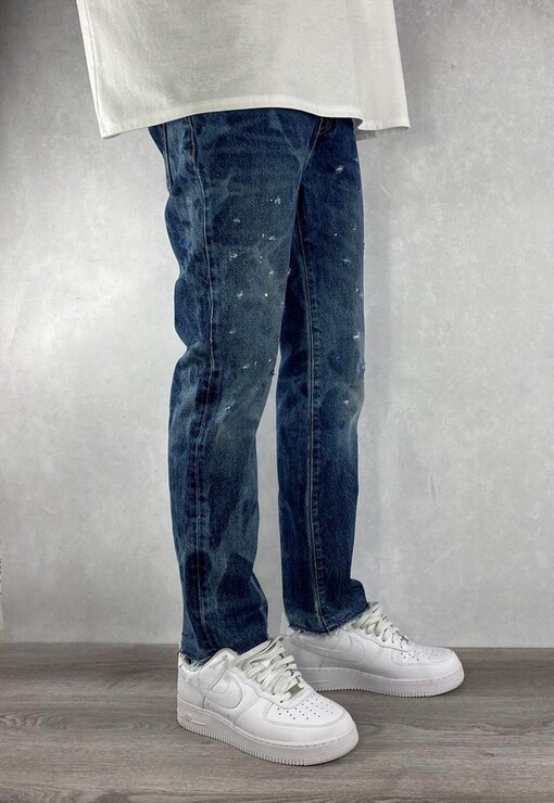 garment image