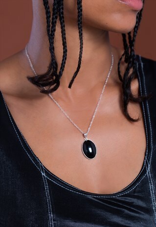 BLACK ONYX GEMSTONE PENDANT NECKLACE IN STERLING SILVER