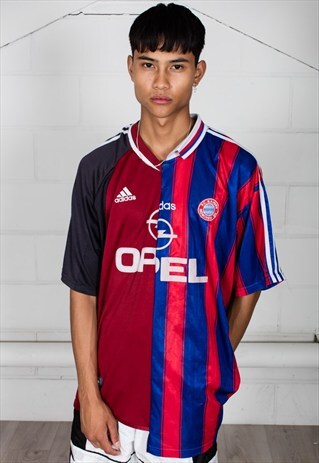 VINTAGE ADIDAS BAYERN MUNICH RECONSTRUCTED UNISEX T-SHIRT