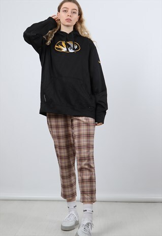VINTAGE NIKE MEDIUM BLACK PRINTED HOODIE