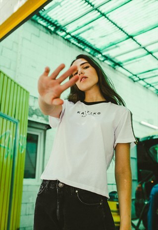 WHITE BASIC T-SHIRT