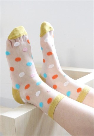 POLKA DOT SHEER SOCKS IN YELLOW