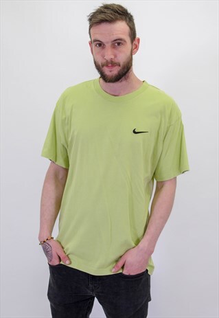 VINTAGE NIKE LOGO T-SHIRT IN GREEN XL
