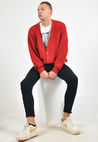 VINTAGE 80'S CARDIGAN IN RED