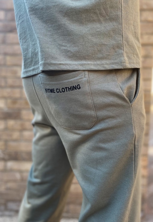 garment image