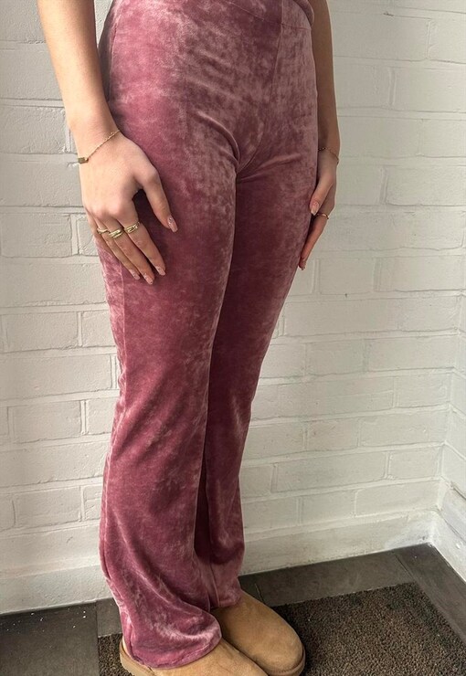 garment image