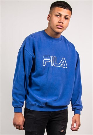 VINTAGE FILA SPELLOUT SWEATSHIRT