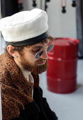 WHITE PLUSH BERET HAT