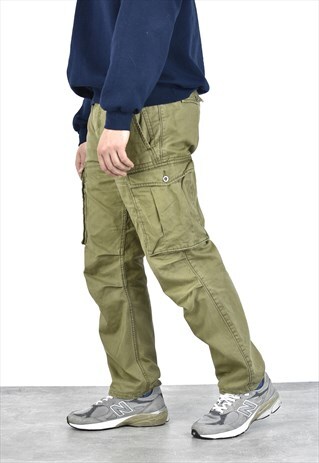 32x32 cargo pants