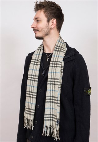 VINTAGE BURBERRY GREY CASHMERE SCARF