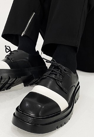 STRIPED BROGUES SHOES EDGY PLATFORM BOOTS IN WHITE BLACK