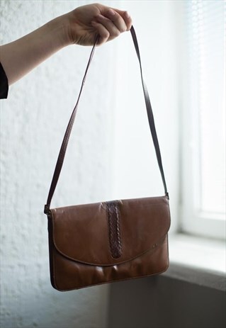 VINTAGE 80'S BROWN SNAKE SKIN LIKE DETAILED SHOULDER BAG