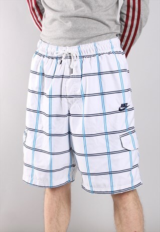 VINTAGE NIKE SHORTS