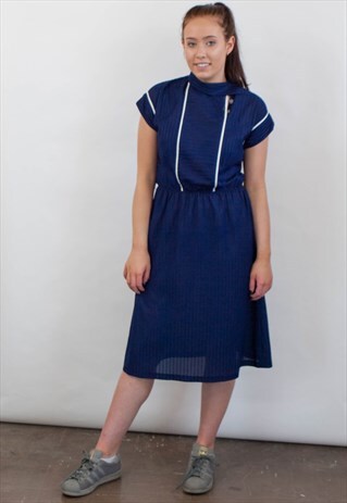 VINTAGE DRESS