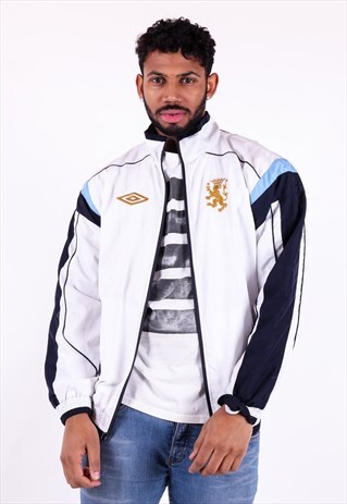 VINTAGE UMBRO TRACK JACKET J3579
