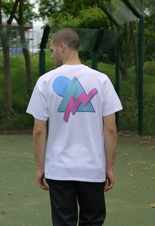 COLOURFUL 90S GEOMETRIC PATTERN WHITE SHORT SLEEVED T-SHIRT
