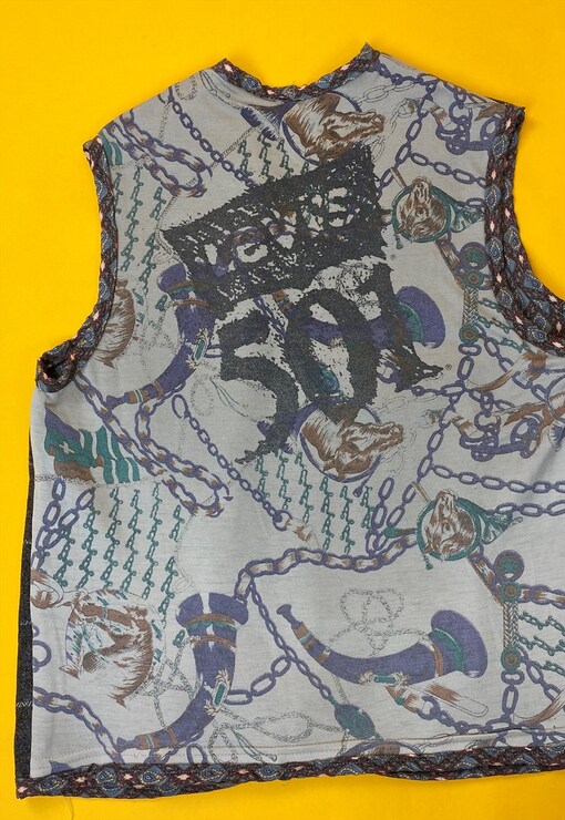 garment image