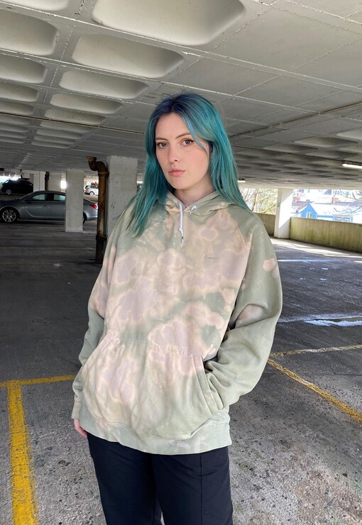 garment image