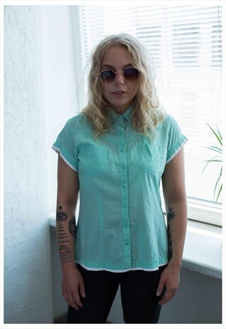 VINTAGE 80'S GREEN SHORT SLEEVED SHIRT