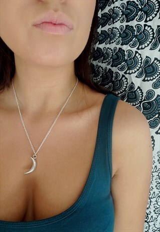 CRESCENT NECKLACE