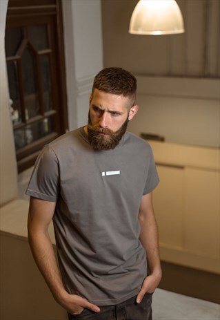 EMBROIDERED WHITE LOGO GREY T-SHIRT