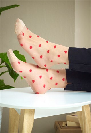 SUMMER ROMANTIC NUDE RED HEART SOCKS