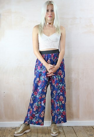 SPRING BLUE CROP PANTS