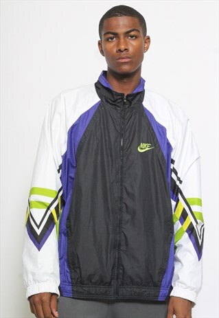 VINTAGE NIKE TRACK JACKET