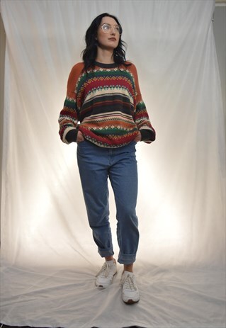VINTAGE UNISEX SWEATSHIRT