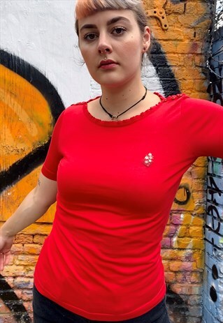 VINTAGE 80S T-SHIRT IN RED WITH FLOWER EMBROIDERY