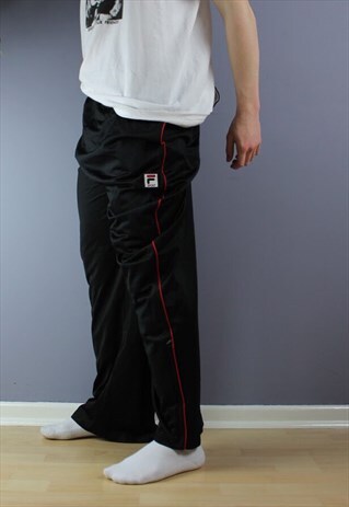 VINTAGE FILA JOGGERS IN BLACK EMBROIDERED PATCH LOGO
