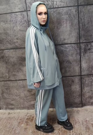 90s shiny tracksuit