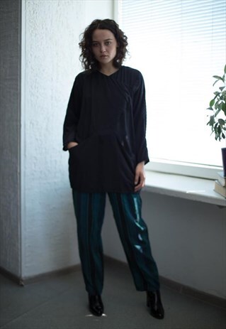VINTAGE 80'S BLACK LONG SLEEVED TOP