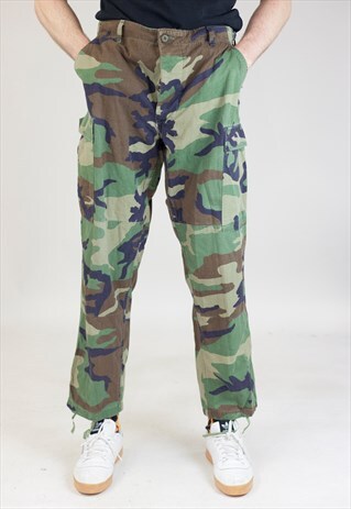 VINTAGE CAMO ARMY 90'S CARGO TROUSERS