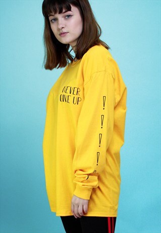 NEVER GIVE UP LOGO LONG SLEEVE T SHIRT