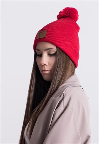 RED POMP EMBLEM WINTER BEANIE