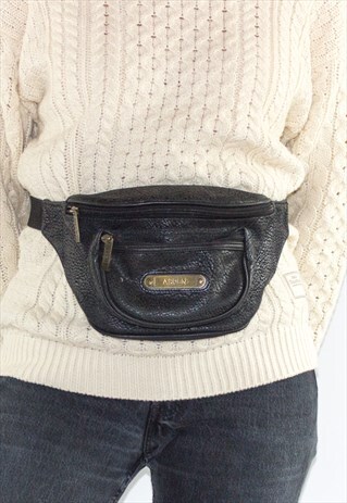 VINTAGE BLACK LEATHER BUM BAG
