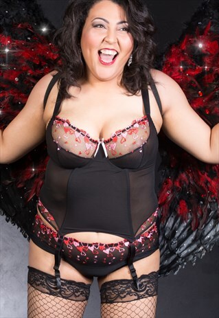 ROMANCE PLUS SIZE LACE BASQUE