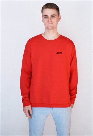 RED XOXO SWEATSHIRT