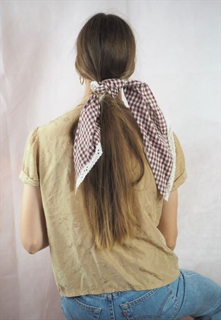 VINTAGE GINGHAM AND FRILL SCARF