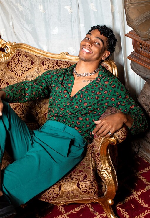 garment image