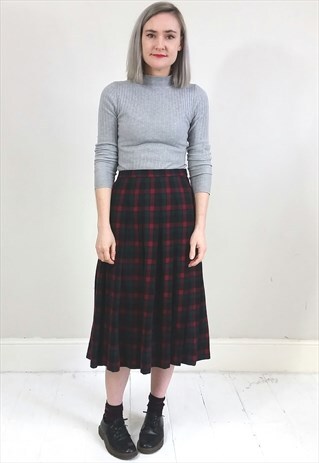 VINTAGE 80'S RED AND GREEN PLEATED TARTAN WOOL MIDI SKIRT