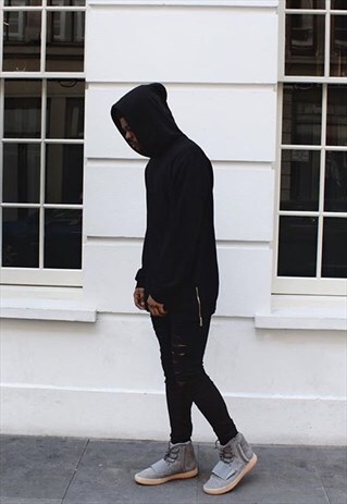 OVERSIZED HOODIE WITH ZIPPERS - BLACK