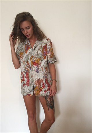 CRAZY PATTERNED OVERSIZED RETRO VINTAGE FESTIVAL SHIRT.