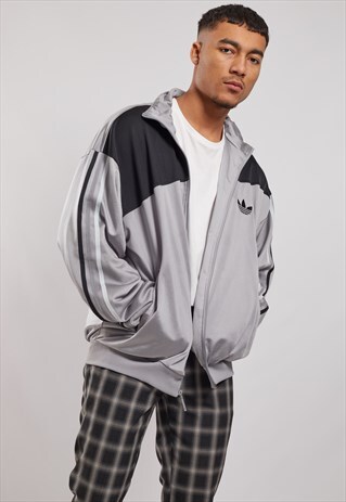VINTAGE ADIDAS TRACK JACKET