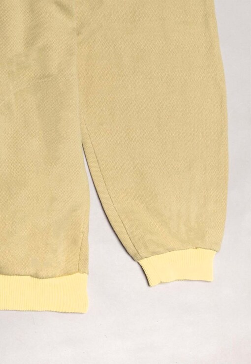 garment image