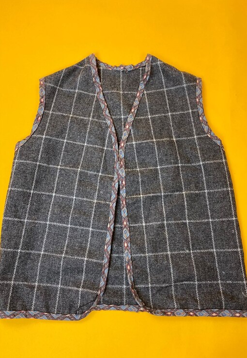garment image